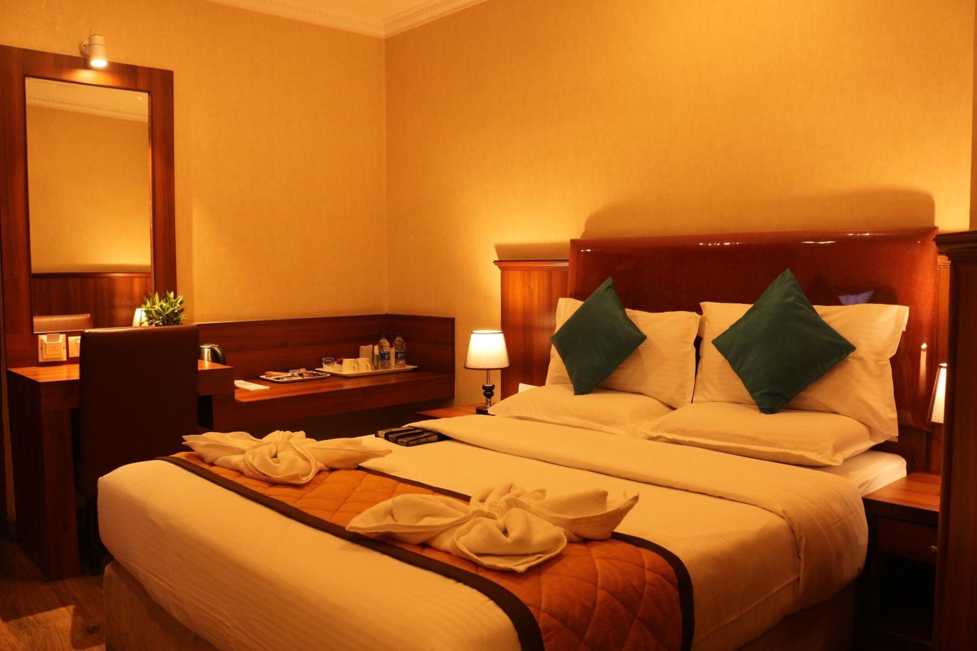 Hotel Noor Empire International Kormangala Bangalore Luaran gambar
