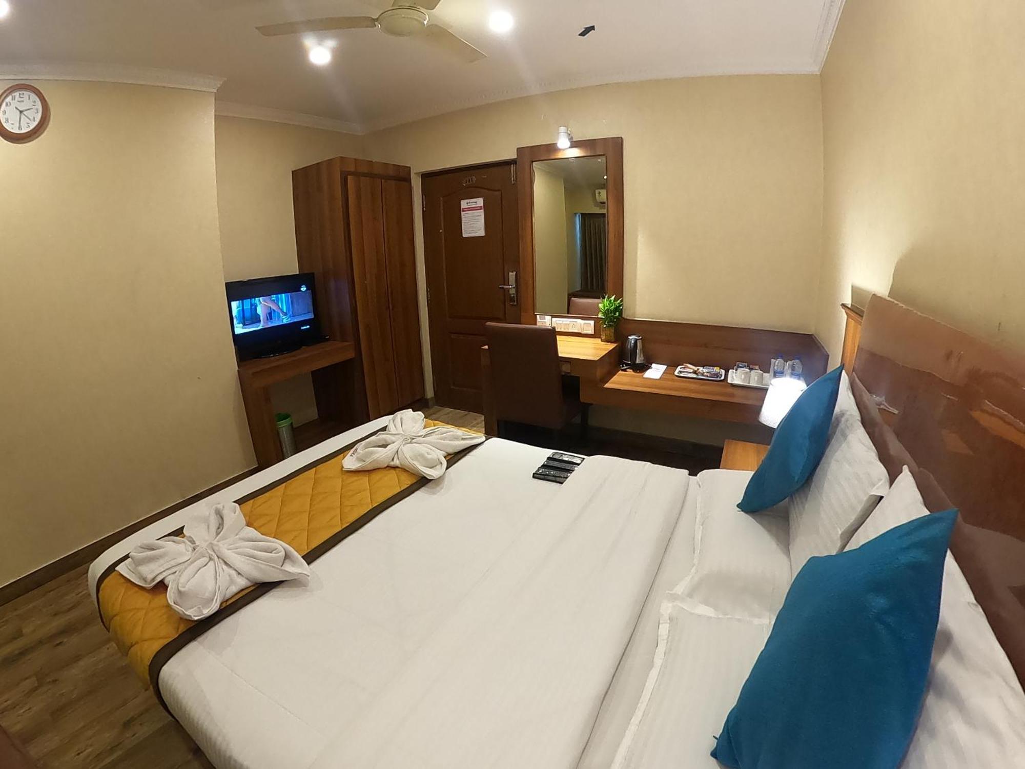 Hotel Noor Empire International Kormangala Bangalore Luaran gambar