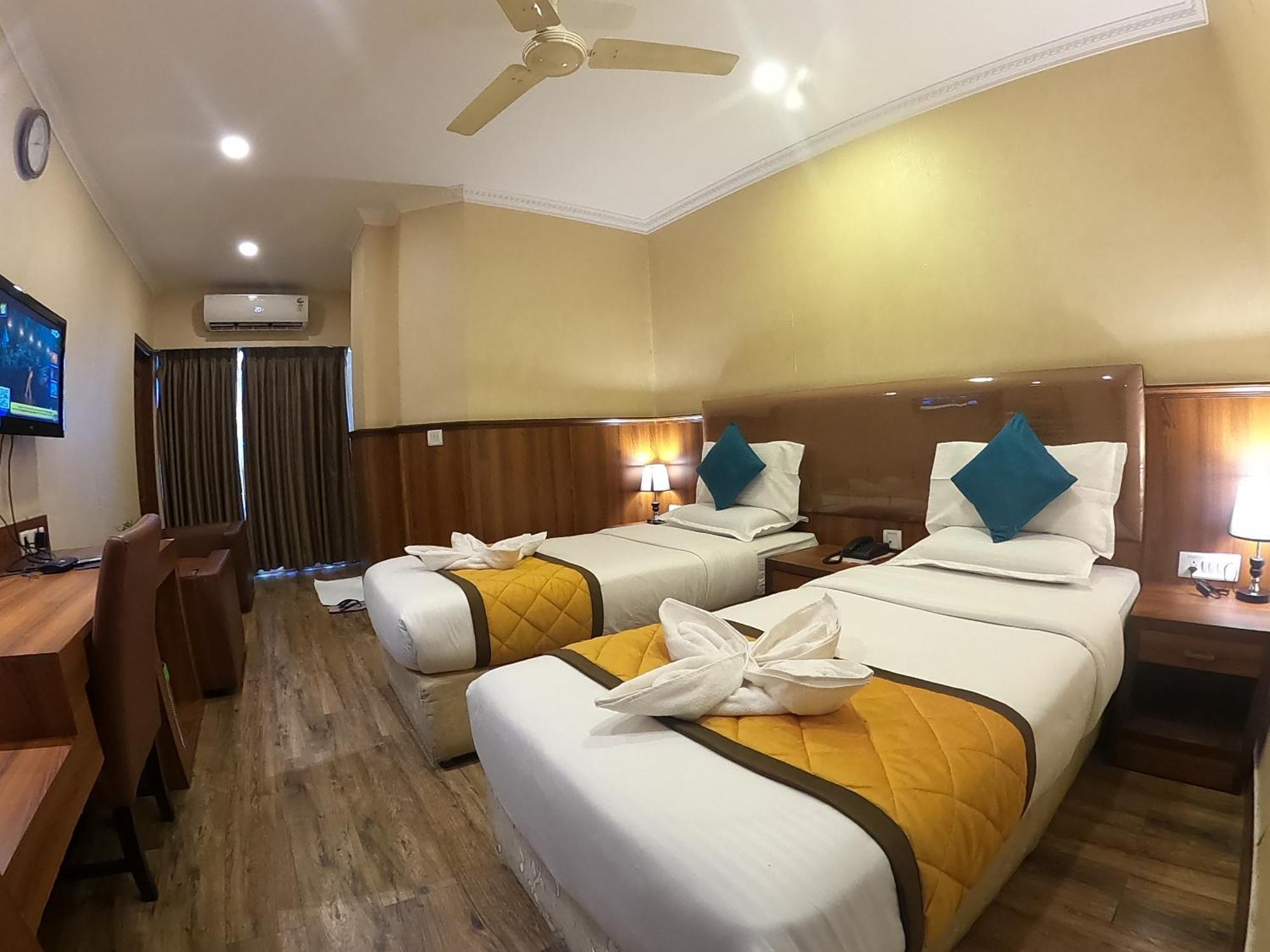 Hotel Noor Empire International Kormangala Bangalore Luaran gambar