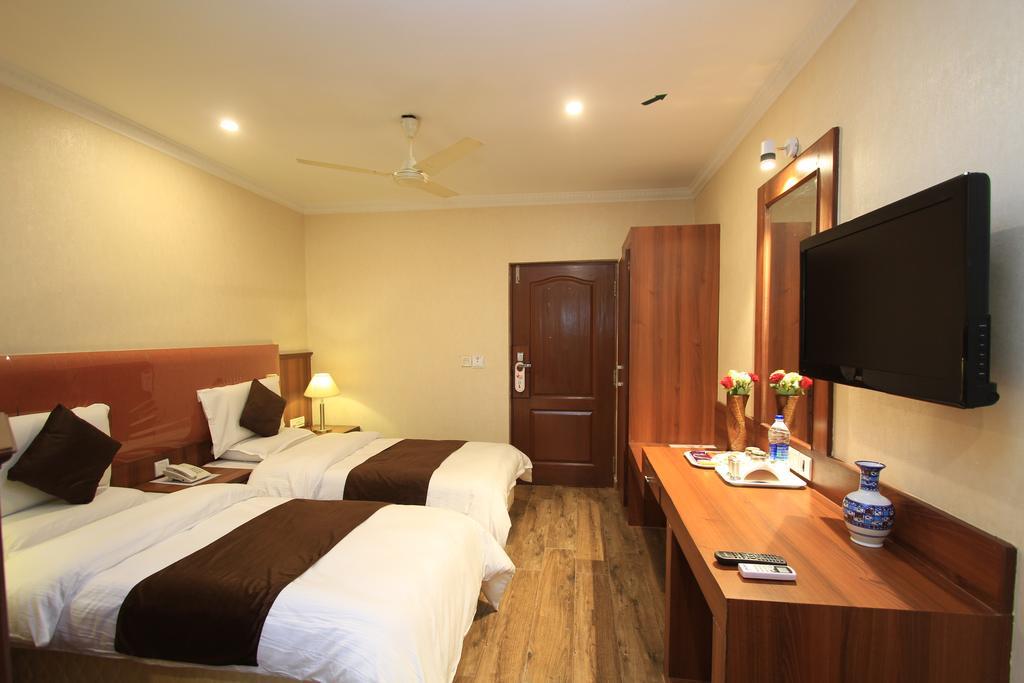 Hotel Noor Empire International Kormangala Bangalore Luaran gambar