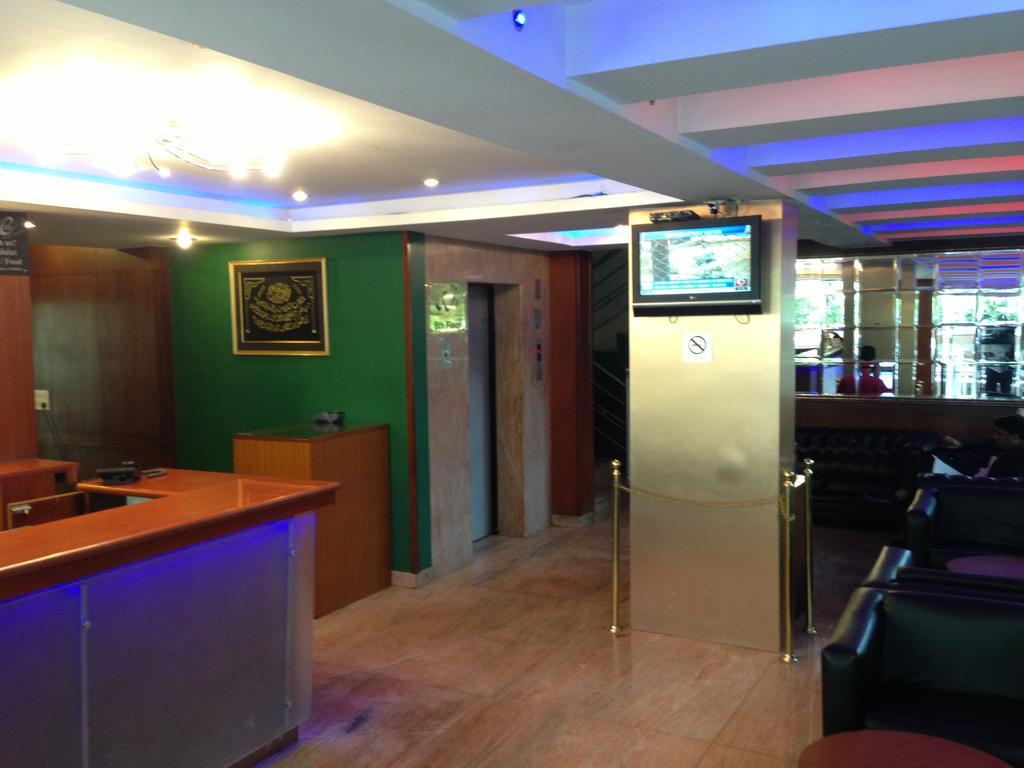 Hotel Noor Empire International Kormangala Bangalore Luaran gambar
